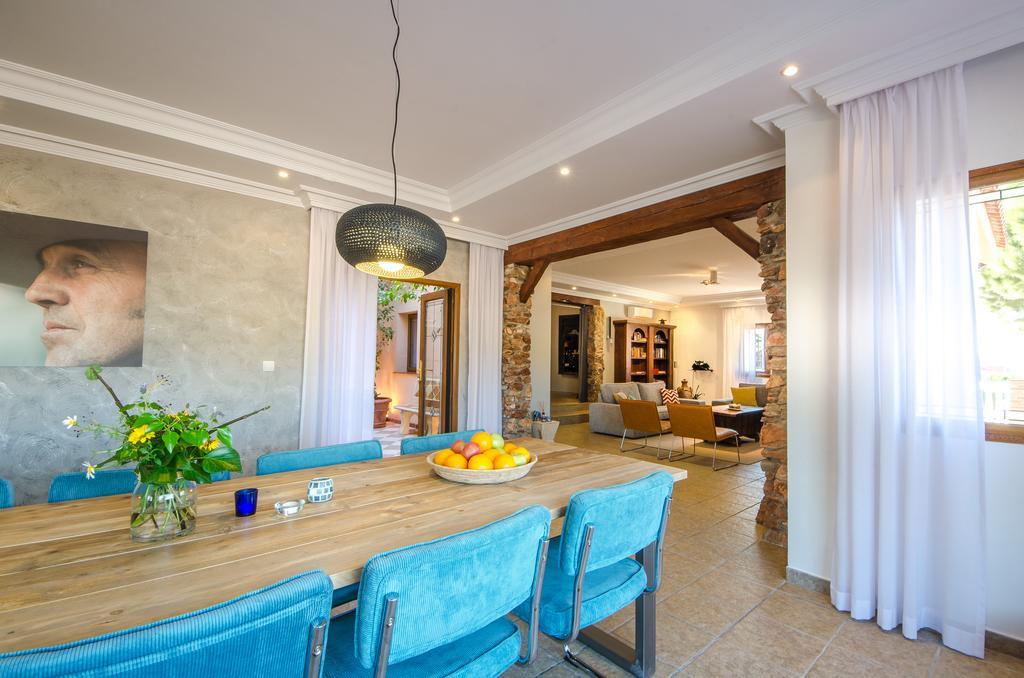 ألاورين ذي ر تورّي Villa Conmigo Bed & Breakfast المظهر الخارجي الصورة