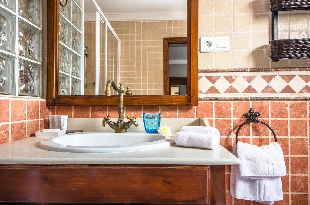 ألاورين ذي ر تورّي Villa Conmigo Bed & Breakfast المظهر الخارجي الصورة