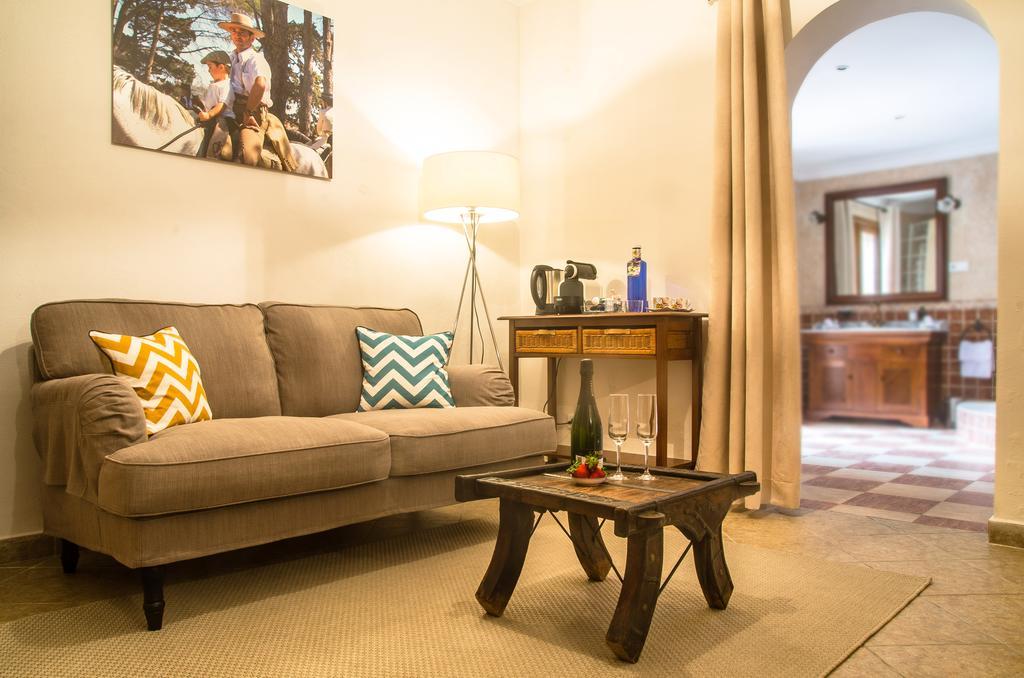 ألاورين ذي ر تورّي Villa Conmigo Bed & Breakfast المظهر الخارجي الصورة