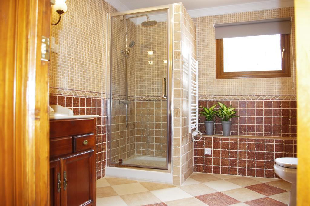ألاورين ذي ر تورّي Villa Conmigo Bed & Breakfast المظهر الخارجي الصورة